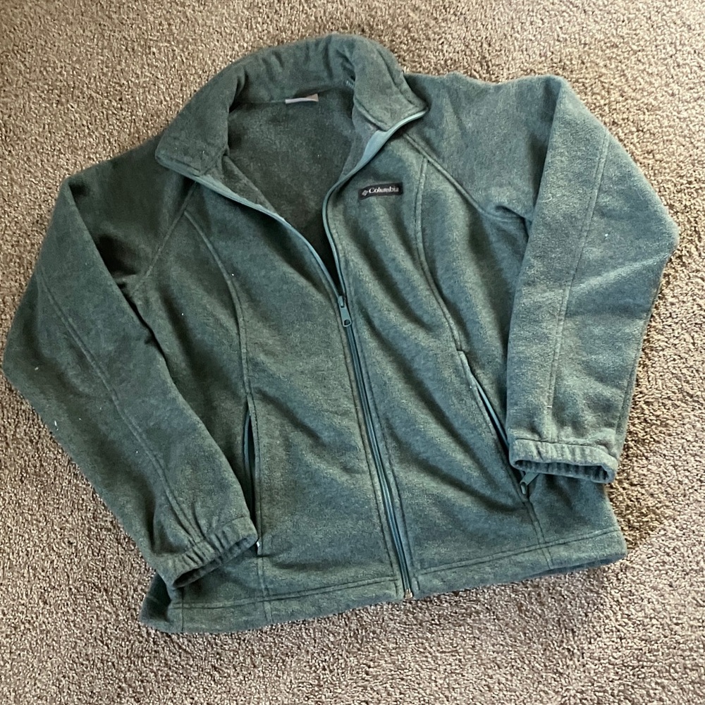 Columbia Sage or Olive Green Zip-Up Fleece